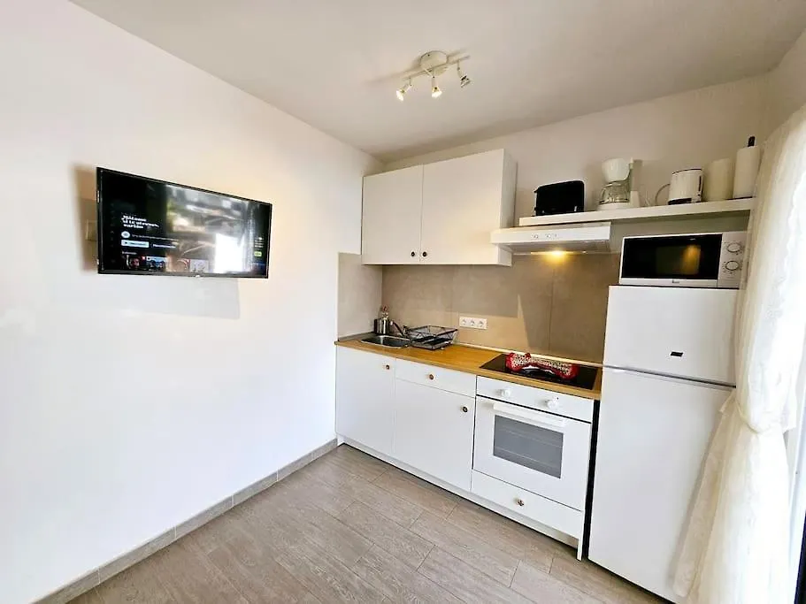 アパート Apartamento Taisa Playa Roca コスタ・テギセ