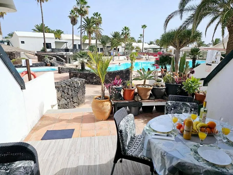 Apartamento Taisa Playa Roca Costa Teguise 0*,  Spain