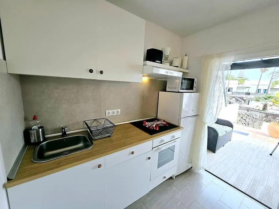 Apartamento Taisa Playa Roca Costa Teguise Apartment